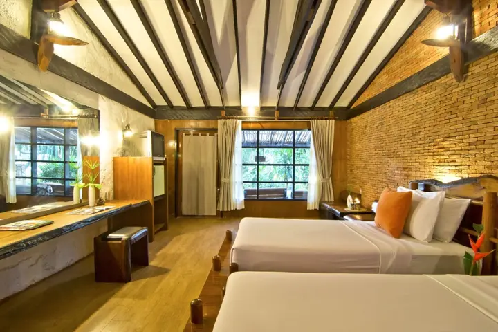 Сай Йок: Home Phutoey River Kwai Hotspring & Nature Resort