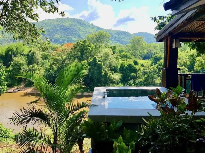 Сай Йок: Home Phutoey River Kwai Hotspring & Nature Resort