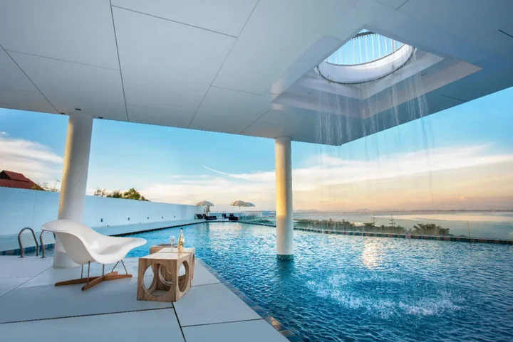 Паттайя: Tsix5 Phenomenal Hotel