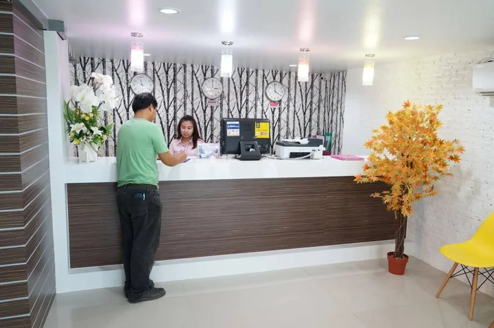 Нонтхабури: Ma Non Nont Hotel & Apartment