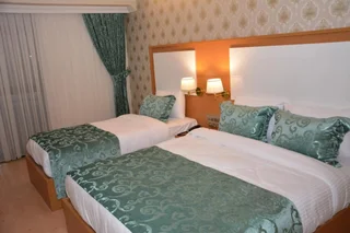 Ван: Haldi Hotel