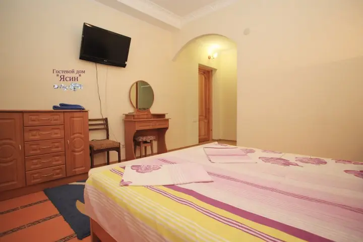 Рыбачье: Yasin Guest House