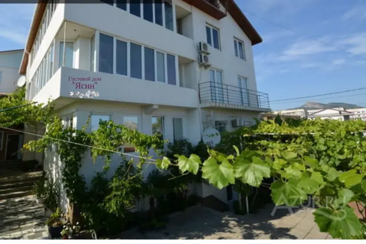 Рыбачье: Yasin Guest House