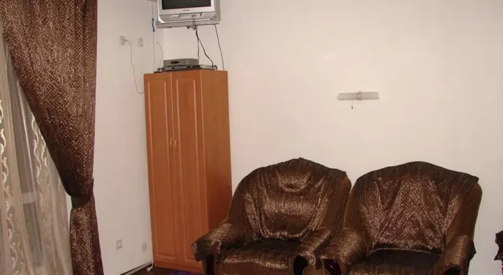 Севастополь: Guest House On Furmanova 29