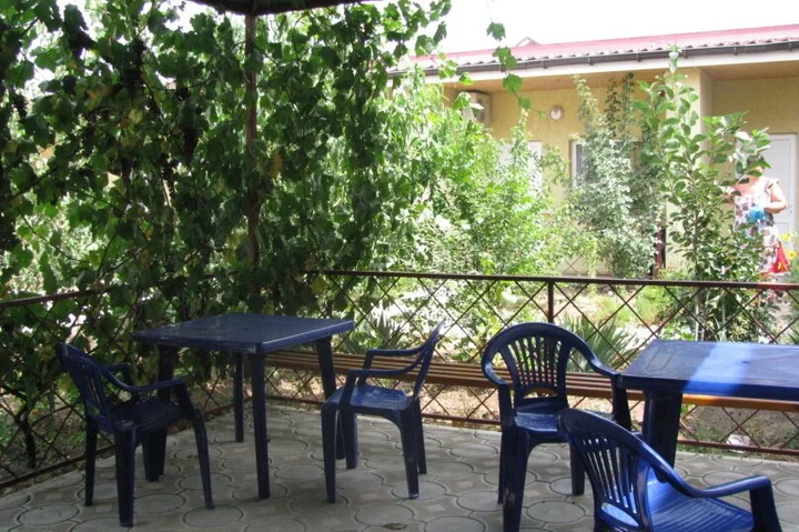 Евпатория: Guest house zhemchuzhina