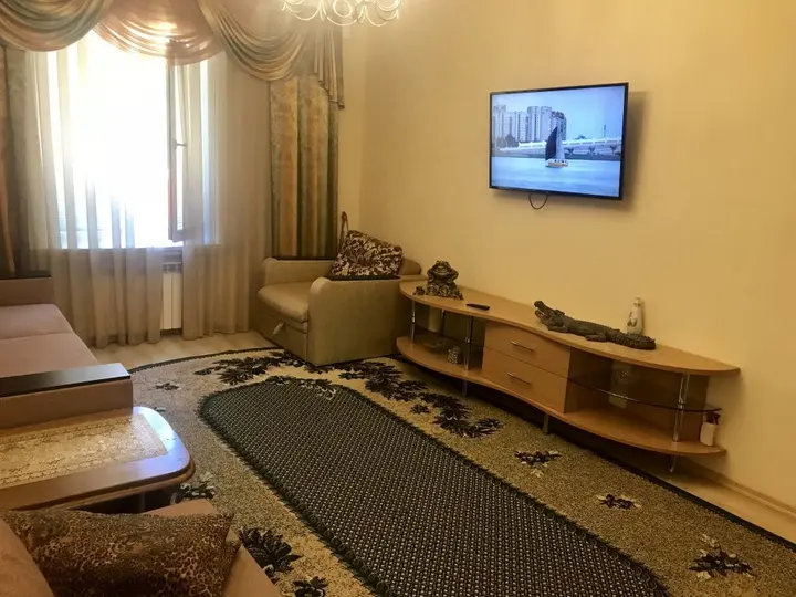 Севастополь: Na Novorossiyskoy 18 Apartment