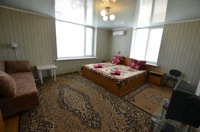 Судак: Molodezhnaya 8 Guest House