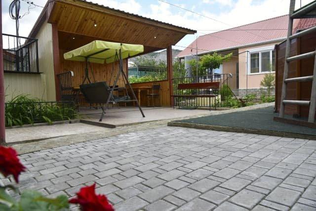 Судак: Molodezhnaya 8 Guest House