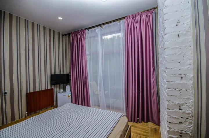 Ялта: Guesthouse Chaika