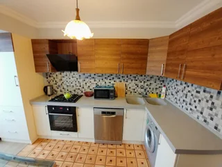 Баку: Deluxe Apartment with Sea and F1 view