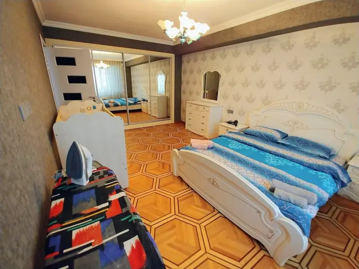 Баку: Deluxe Apartment with Sea and F1 view