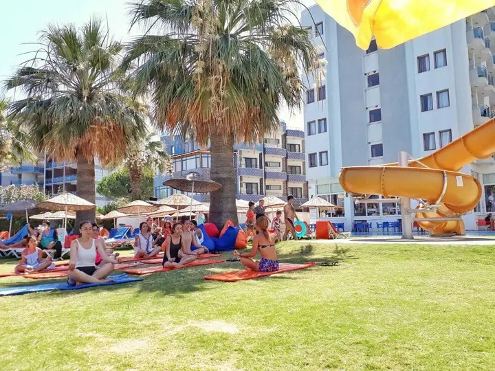 Гюзельчамлы: Nuova Beach Hotel - All Inclusive