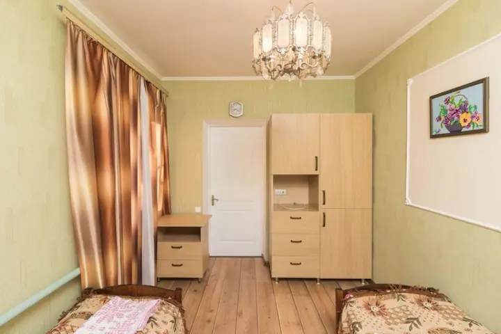 Фрунзе: Alexandria Guest House