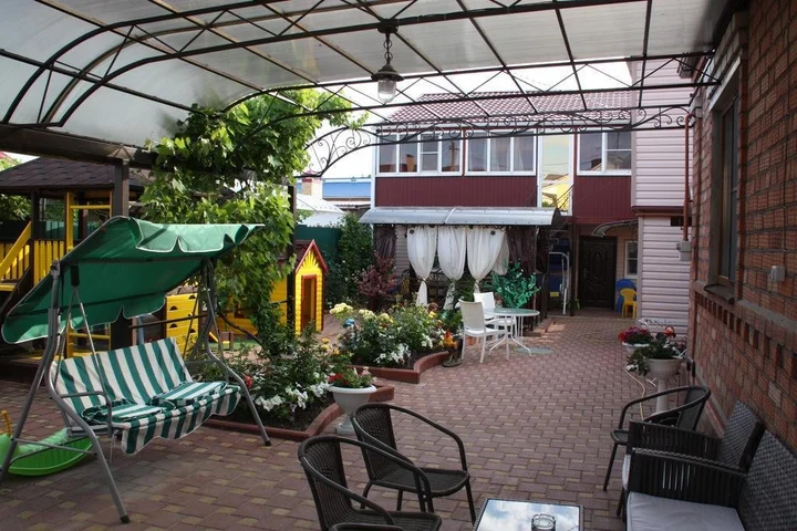 Ейск: Viktoria Guest House