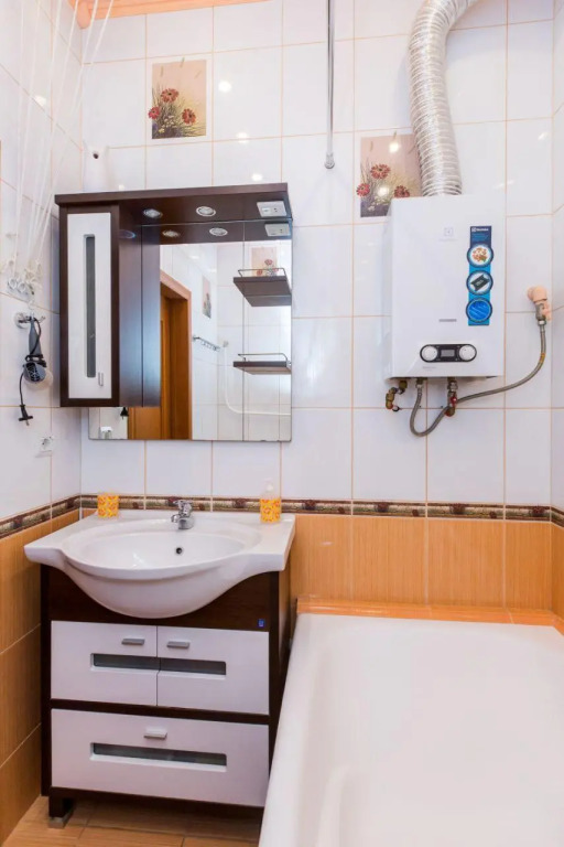 Санкт-Петербург: Apartments on Tipanova street 16