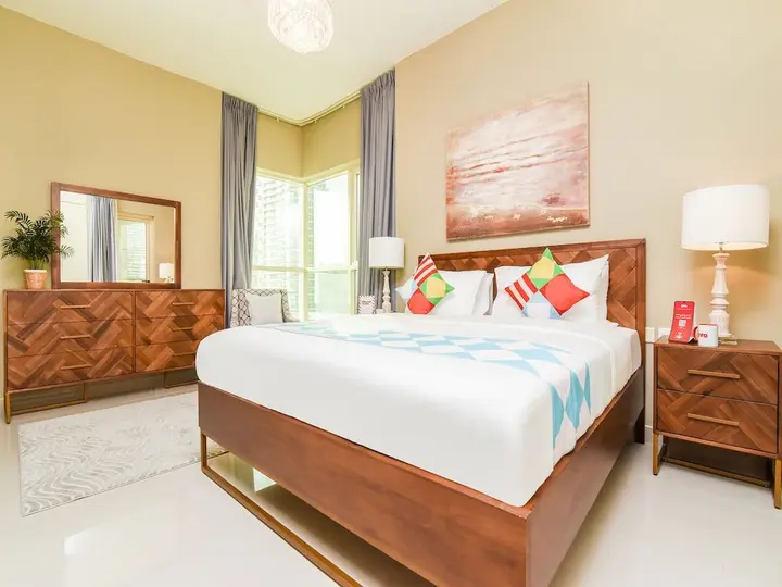 Дубай: Oyo 242 Home Marina Suites 2 Br