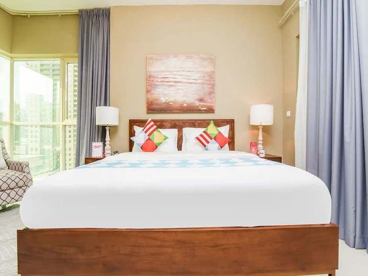 Дубай: Oyo 242 Home Marina Suites 2 Br