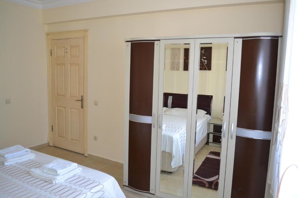 Белек: Antalya belek dreamlife golf apart 1 ground floor 3 bedrooms pool view