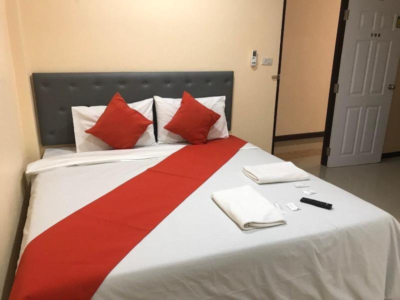 Oyo 127 D Well Residence Hotel — фото 4