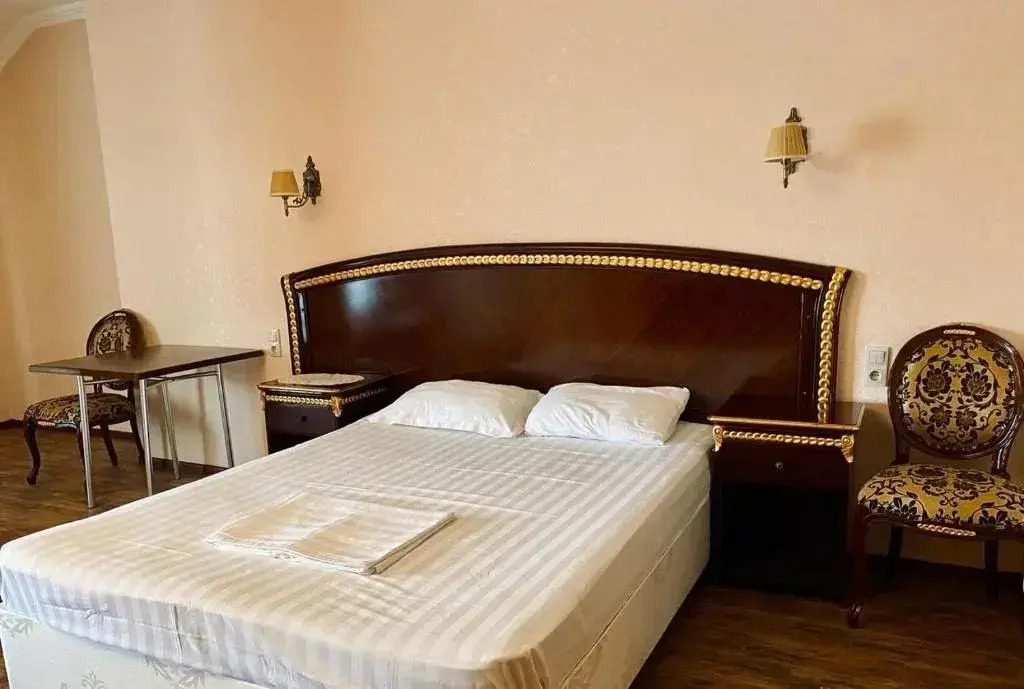 Красная Поляна: Green Hall Hotel