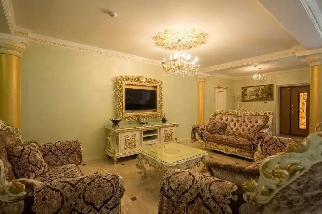 Красная Поляна: Green Hall Hotel