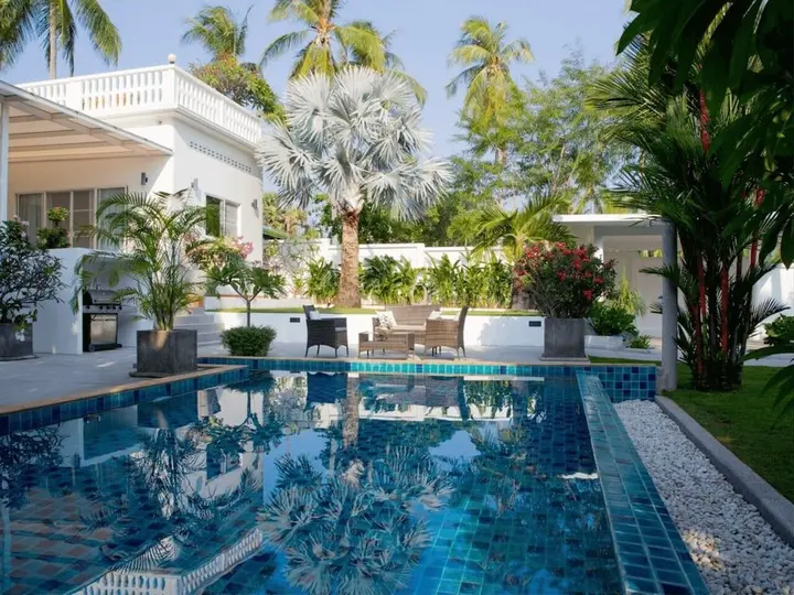 Муанг: Villa Warburton
