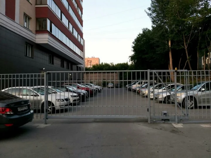 Новосибирск: Квартира возле метро Красный проспект рядом МЦ Мешалкина