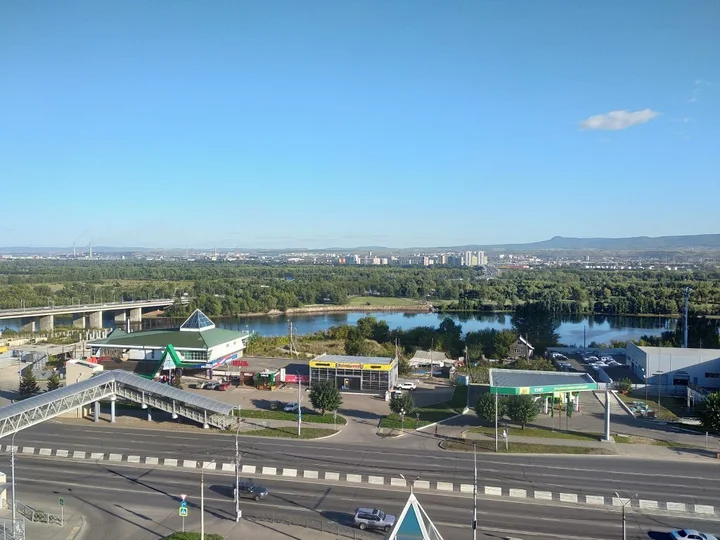 Красноярск: Квартира на Кристалле