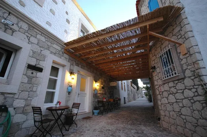 Чешме: Alacati Konak Altinel