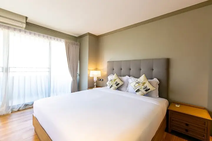 Your Private Oasis Stylish 2br With Spacious Living Room and Pool Access — фото 3