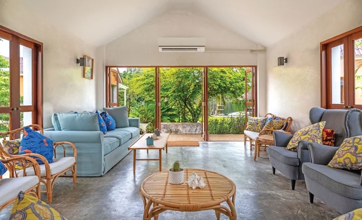 Ко Куд: The Little White Bird Traveller Hostel