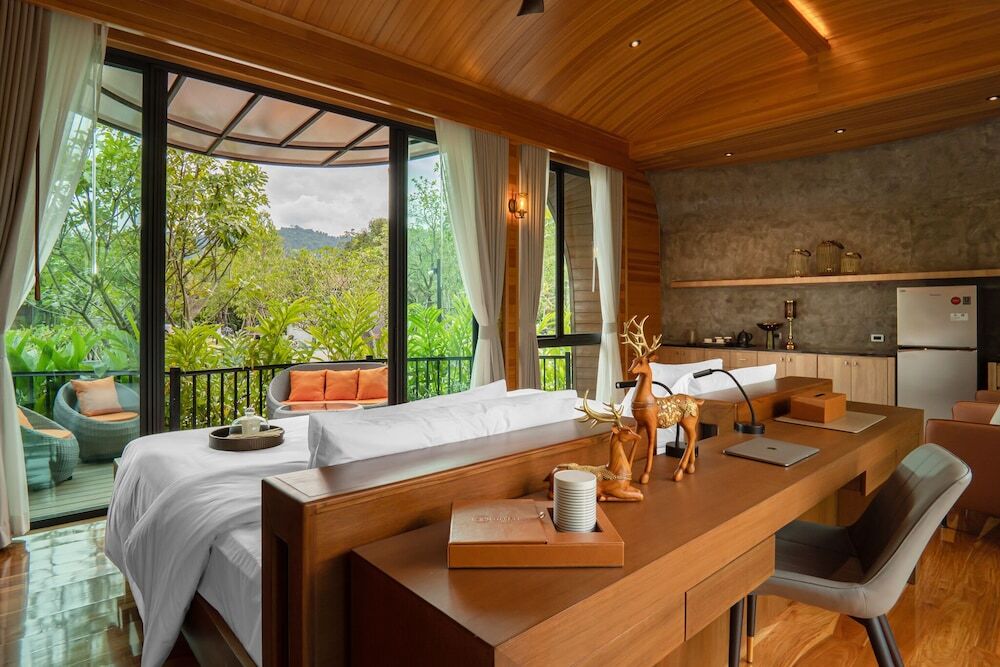 Пак-Чонг: The Hidden Village Khao Yai