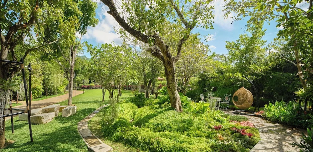 Пак-Чонг: The Hidden Village Khao Yai