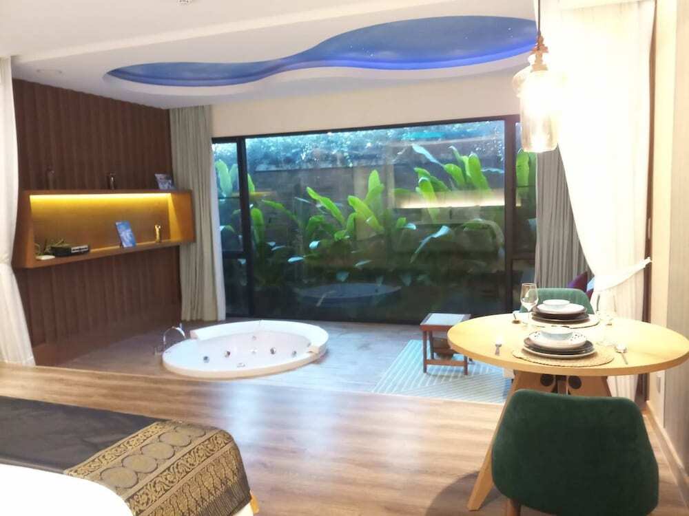 Ханг Донг: Luxury Amazing Jacuzzi Suite