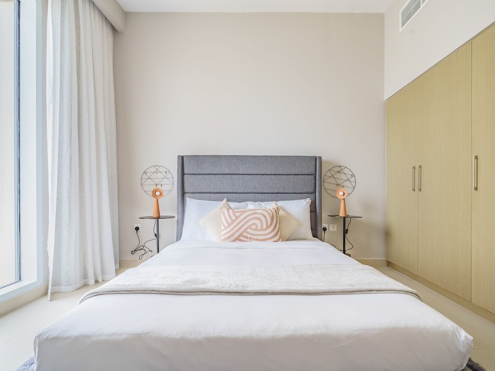 Дубай: Fancy Apartment With Mesmerizing Canal Views