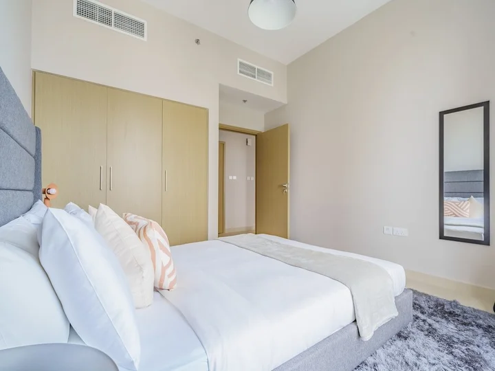 Дубай: Fancy Apartment With Mesmerizing Canal Views