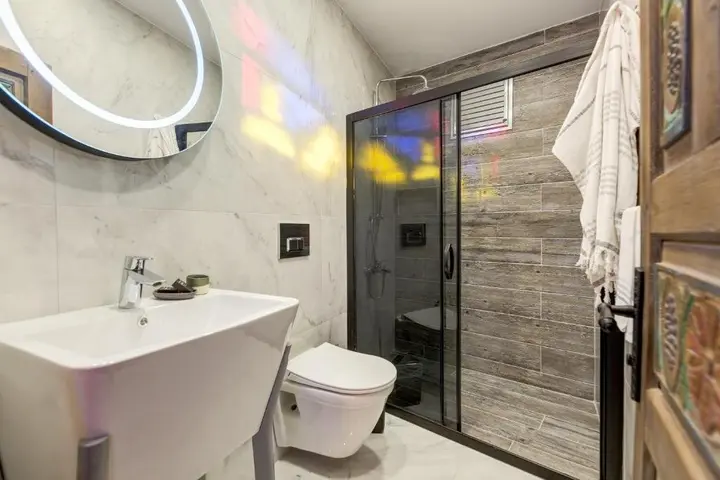 Айвалык: Anda Beach Bistro & Rooms