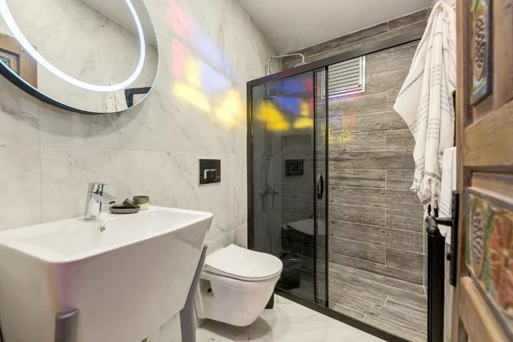 Айвалык: Anda Beach Bistro & Rooms