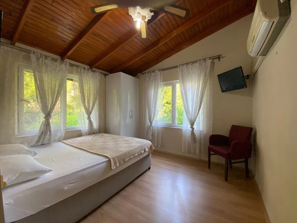 Кумлуджа: Yörükpark Otel Restoran