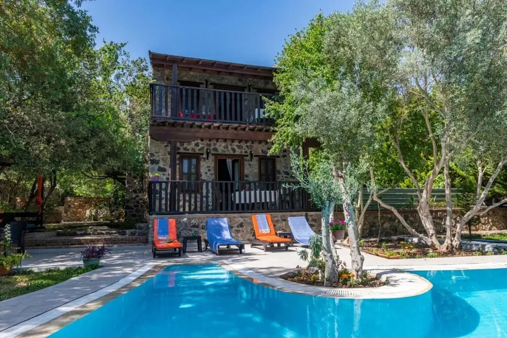 Мугла: Villa With Pool Surrounded by Nature in Fethiye