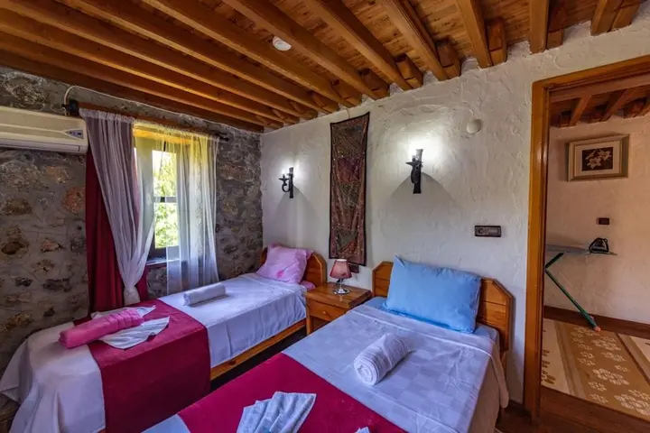 Мугла: Villa With Pool Surrounded by Nature in Fethiye