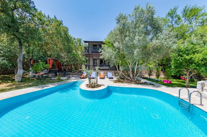 Мугла: Villa With Pool Surrounded by Nature in Fethiye