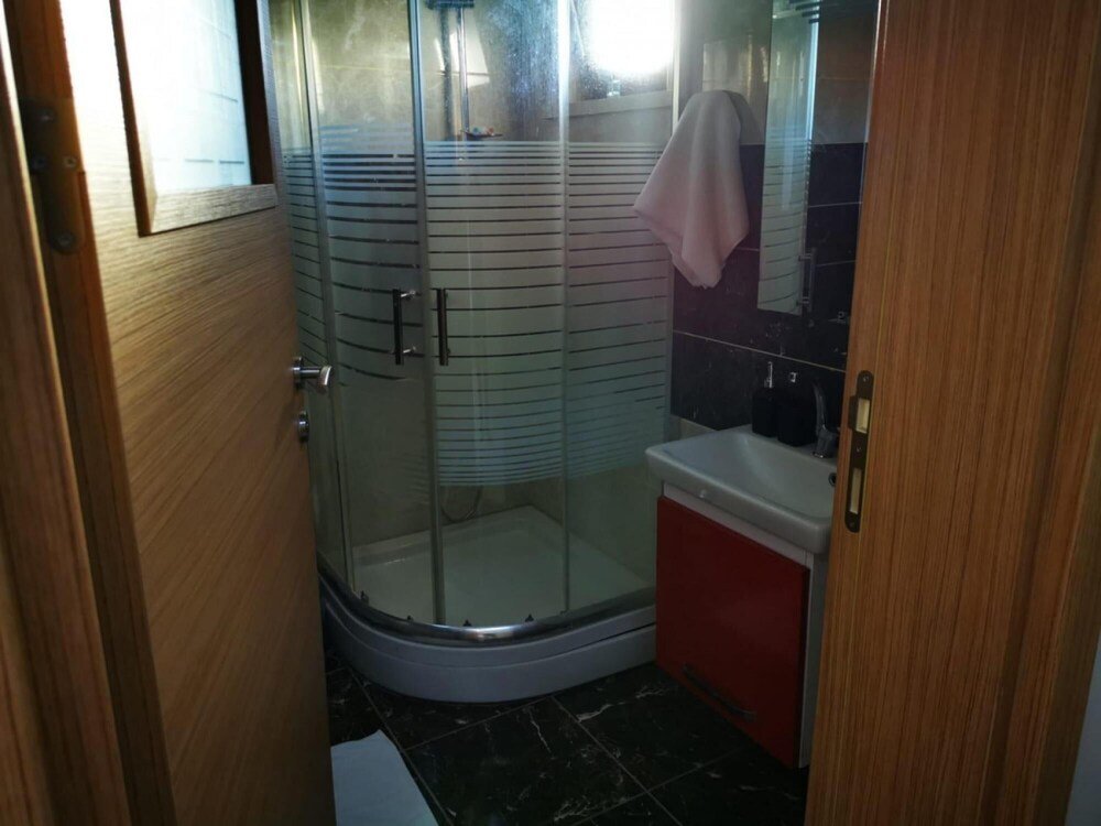 Измит: Villa Near Sapanca Lake With Jacuzzi Shared Pool