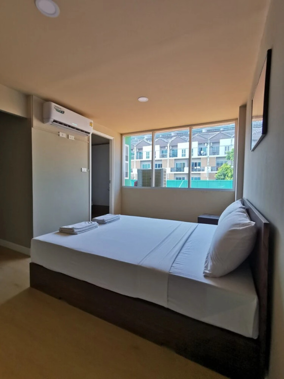 Чонбури: The Sea Bangsaen Hotel