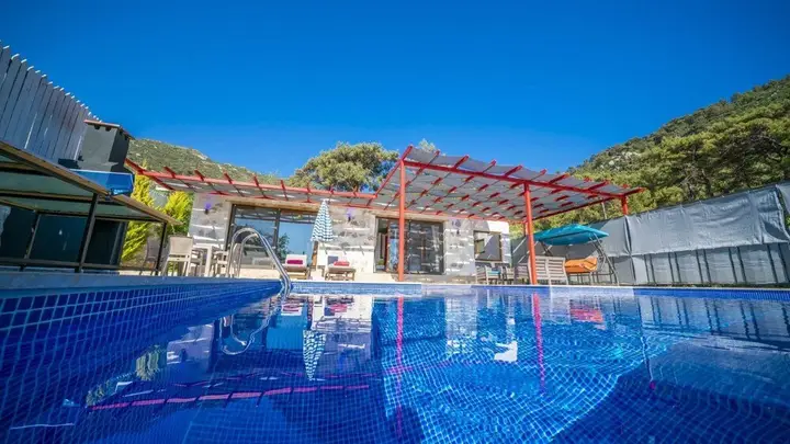 Sleek Villa With Pool Backyard Jacuzzi in Kas — фото 4