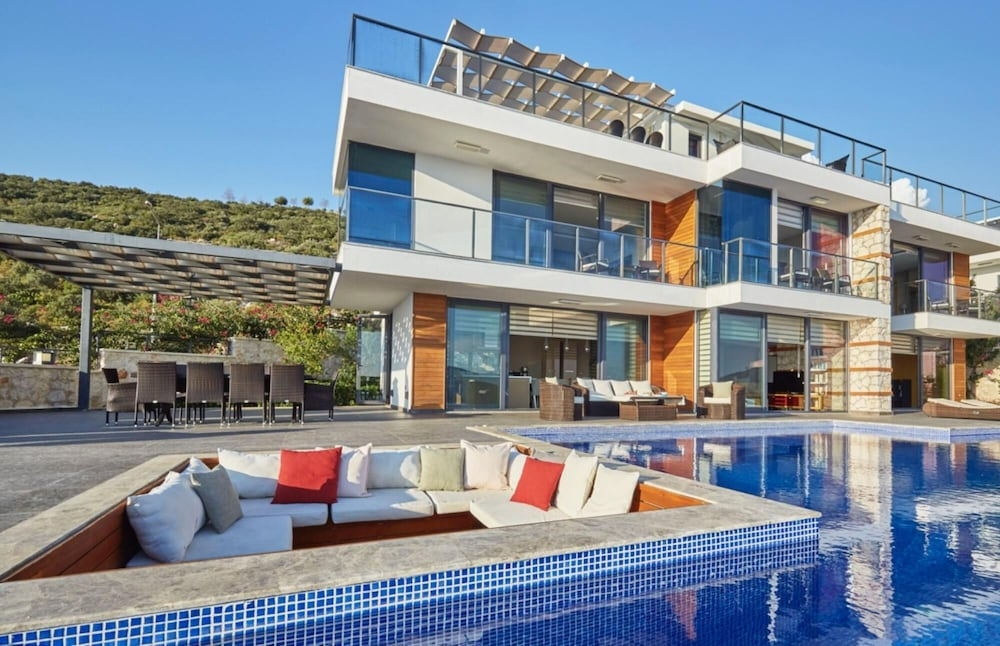 Калкан: Villa Elmas -stunning 5 bed Villa With Rooftop bar