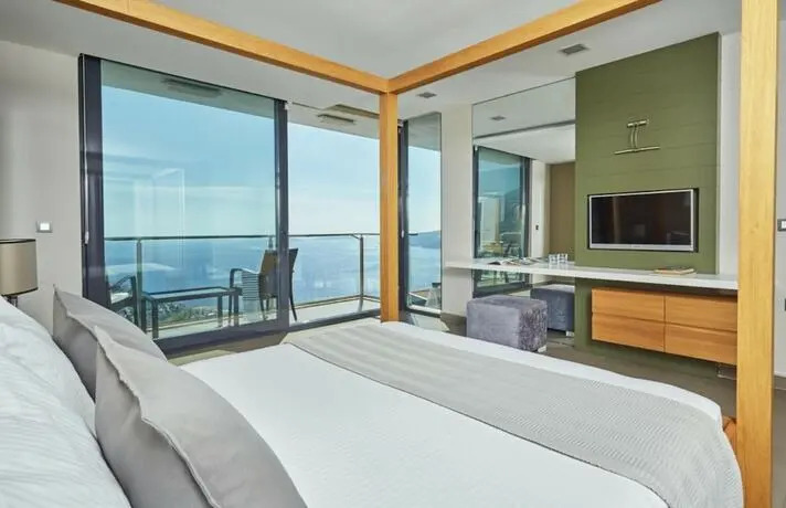 Калкан: Villa Elmas -stunning 5 bed Villa With Rooftop bar
