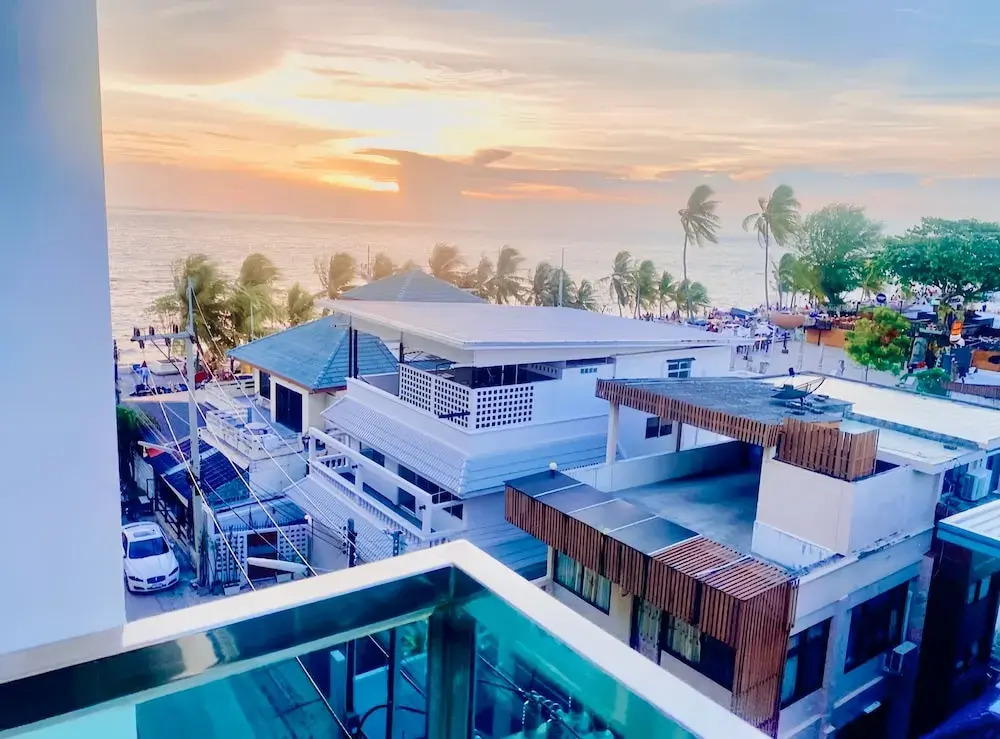 Чонбури: The Sunset Bangsaen Seaview