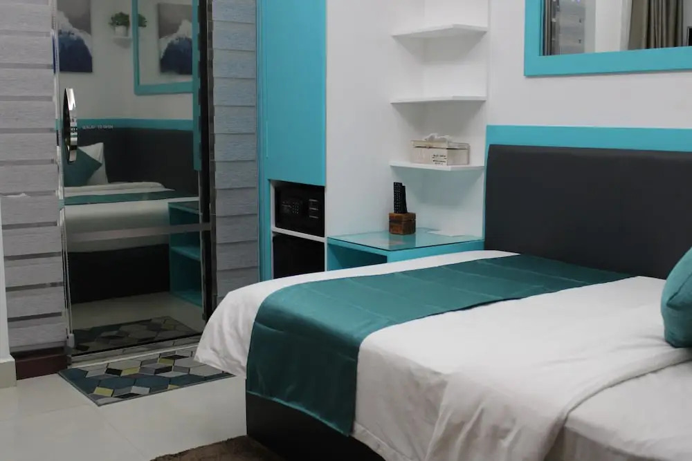 Северный атолл Мале: The Hive Beach Hotel