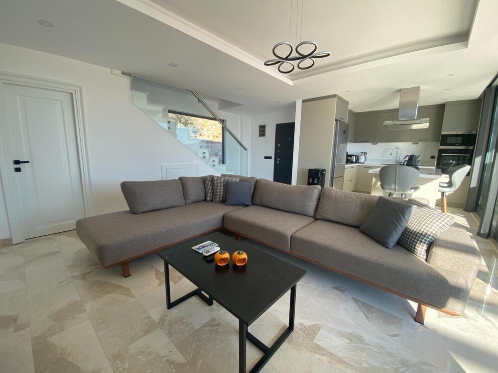 Калкан: Spacious Villa With Sea View and Pool in Kalkan